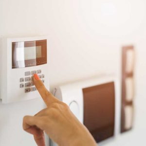 How-to-Pick-the-Best-Luxury-Home-Security-System